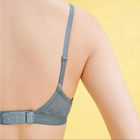 ThirdLove Boho Lace Triangle Bralette in Grey Mist, Size XS - Picture 3 of 8